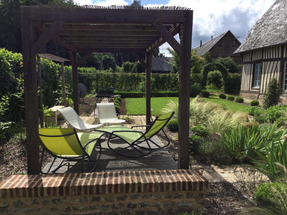 Le Clos-Masure de Béatrice Montreuil-en-Caux Exterior foto
